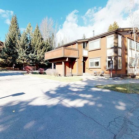 1001 Atelier Studios Sun Valley Luaran gambar