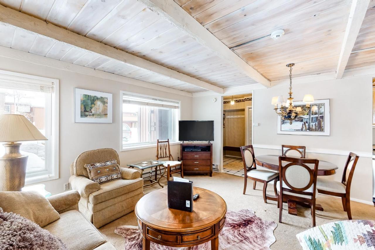 1001 Atelier Studios Sun Valley Luaran gambar